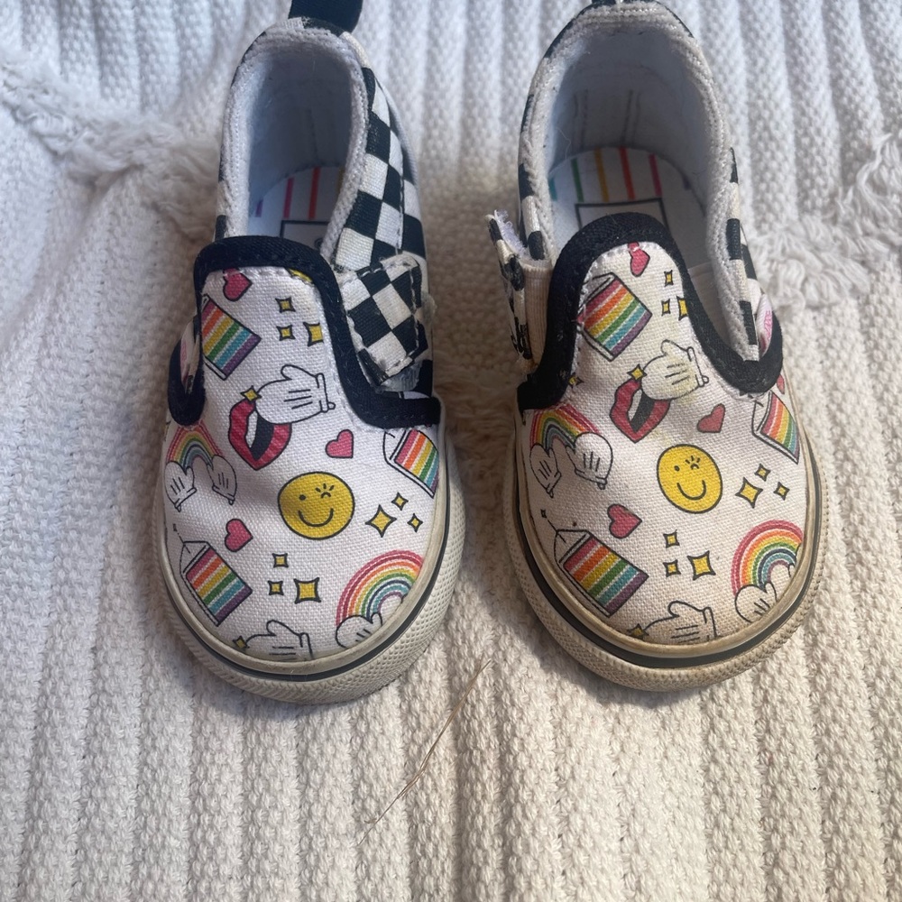 Vans Kids Smiley Rainbow Slip-On Sneakers